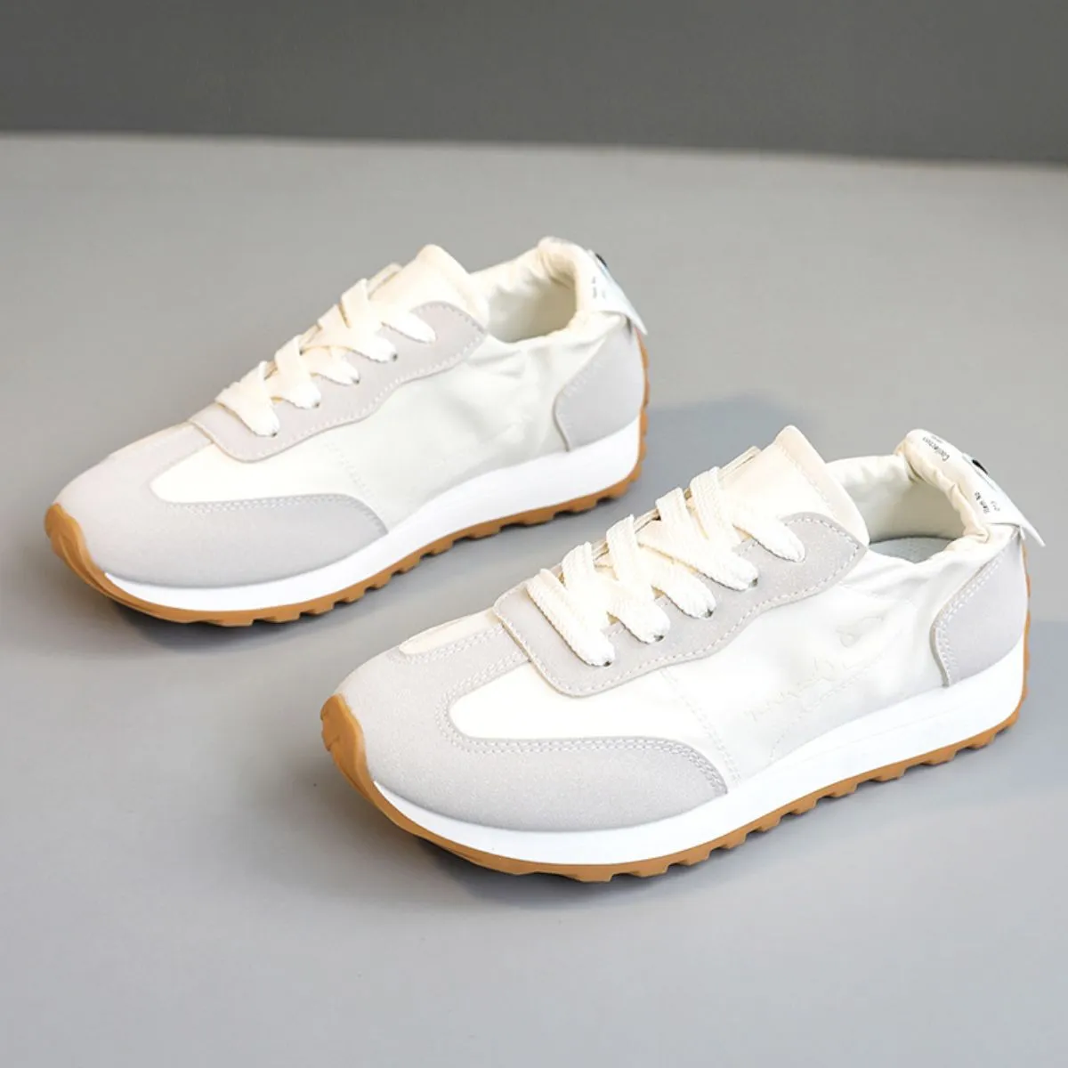 Contrast Round Toe Athletic
