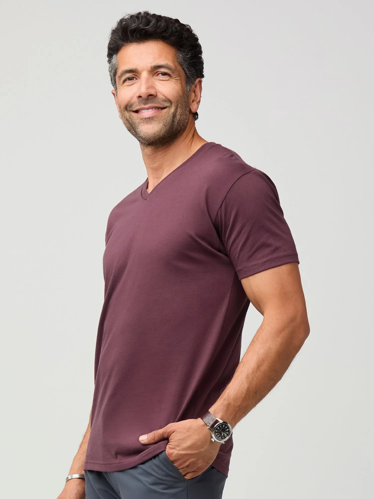 Winter Essentials V-Neck 5-Pack